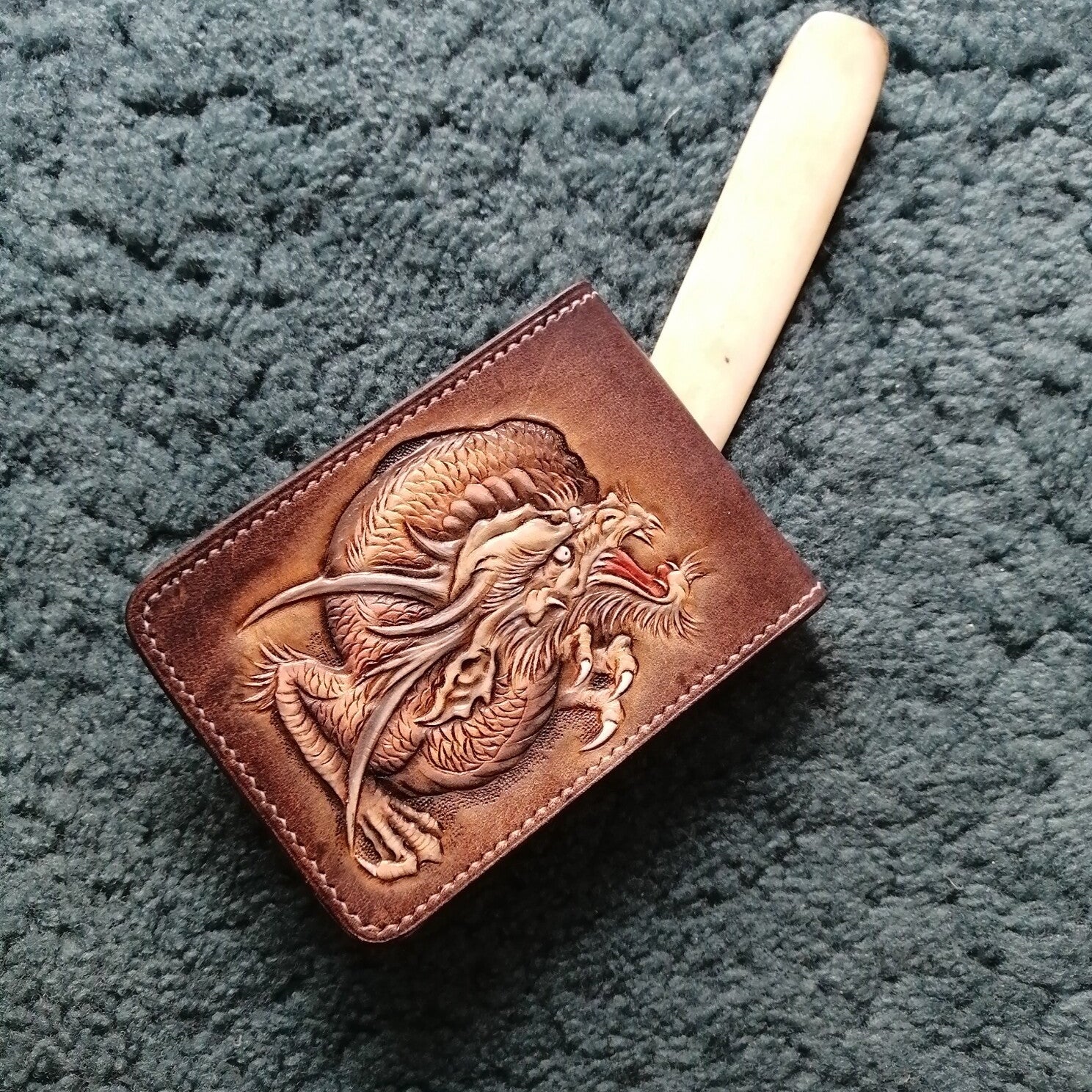 Loong Tooled Leather Wallet Card Wallet with ID Window - iwalletsmen