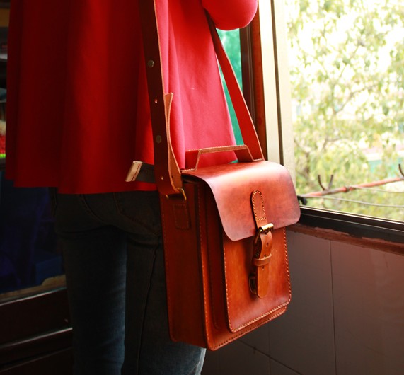 Handmade Vintage Leather Mens Messenger Bag Box Bag Brown Shoulder