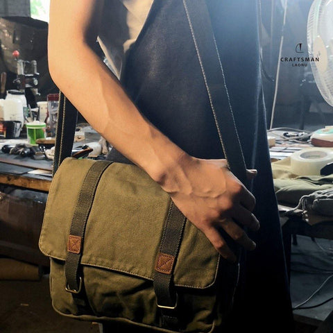 Carry it all in style with the Mailman Sling bag by Canvas Club! 🤍 Crafted  from thick canvas, this bag features two outer pockets, thr